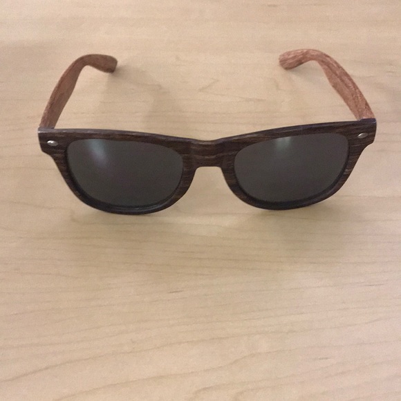 Wood Frame Sunglasses